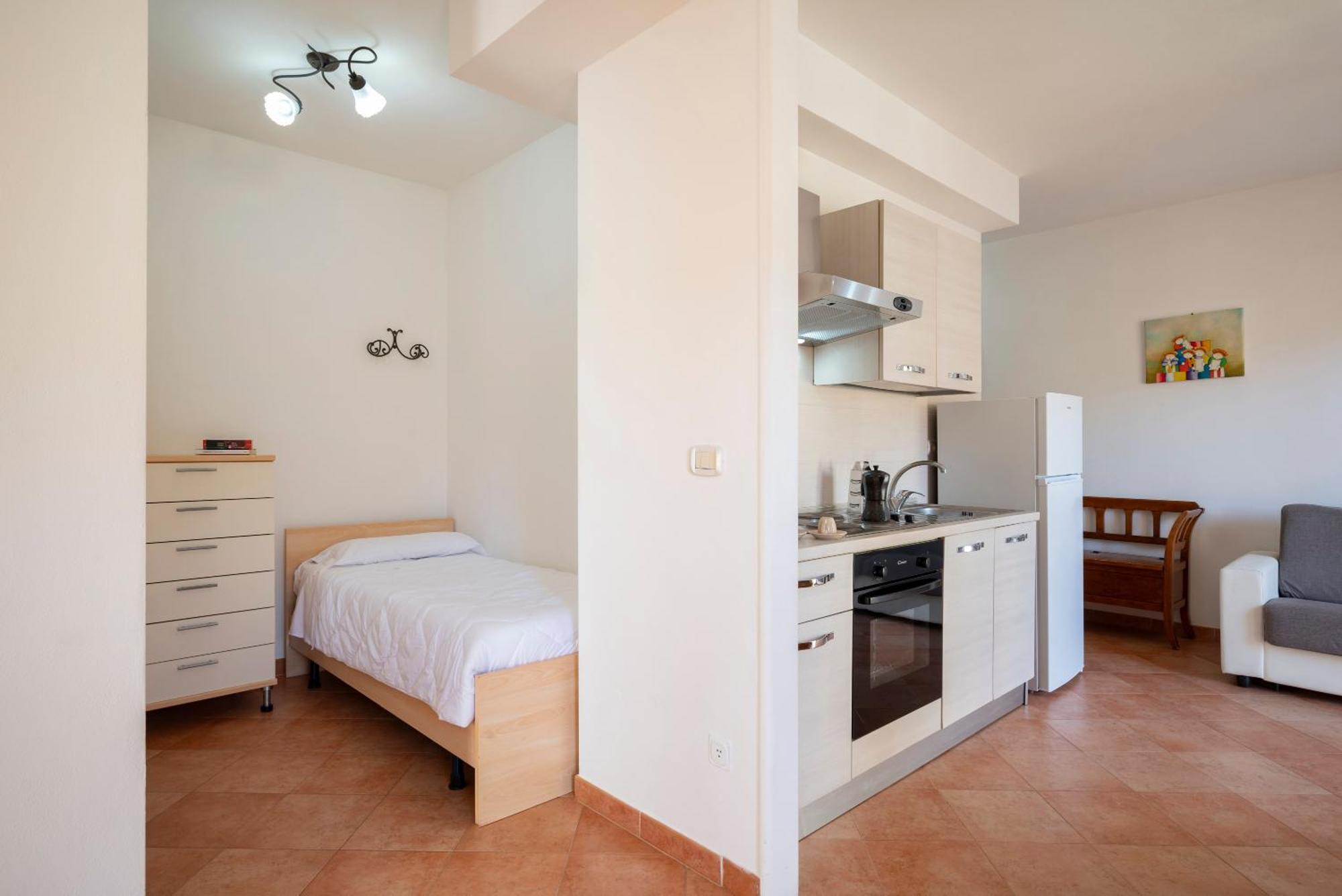 Lola Piccolo Hotel E Appartamenti Marina di Grosseto Ngoại thất bức ảnh