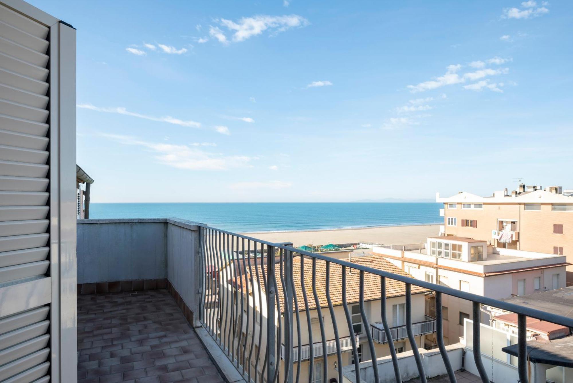Lola Piccolo Hotel E Appartamenti Marina di Grosseto Ngoại thất bức ảnh